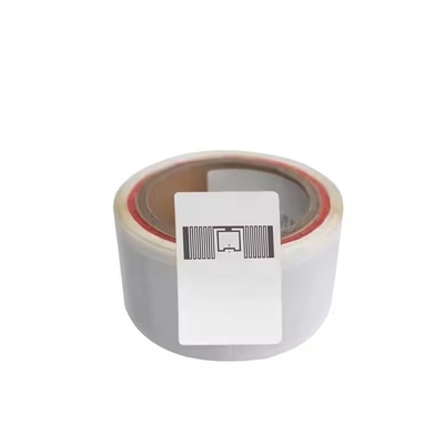 70*45mm 860-960Mhz Long Range Passive UHF RFID Etiquetas de etiquetas para gerenciamento de varejo da cadeia de suprimentos de vestuário